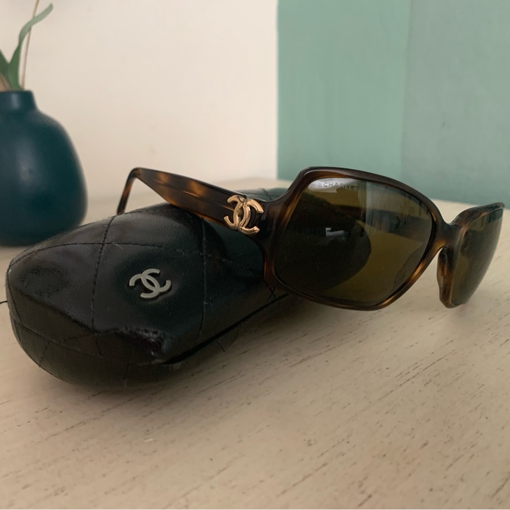 Chanel 5030 Tortoise and Gold Sunglasses 2004